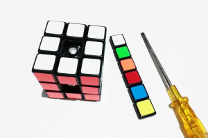 image of a speedcube without the center caps